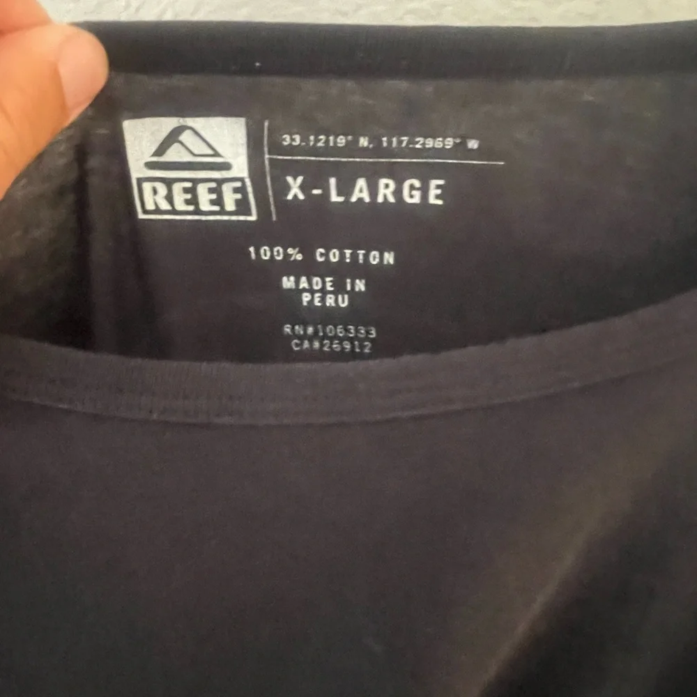 Reef Tee - Picture 3 of 3